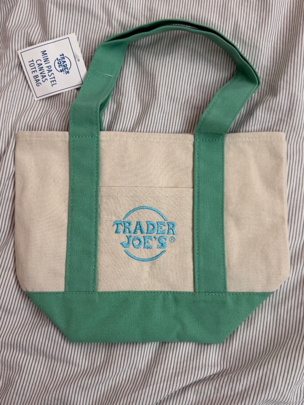 Trader joes limited edition mini tote